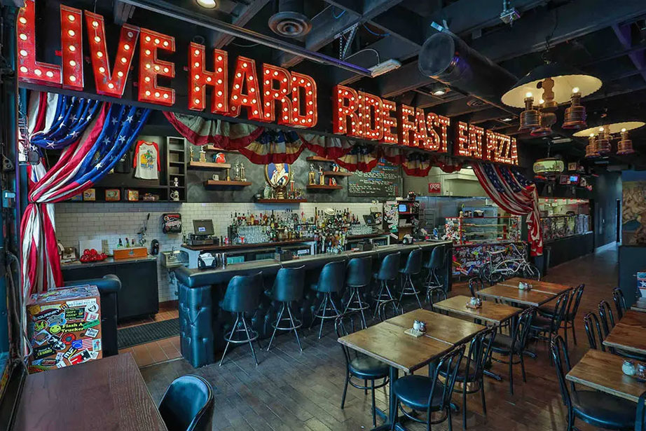 Evel Pie Location Interior